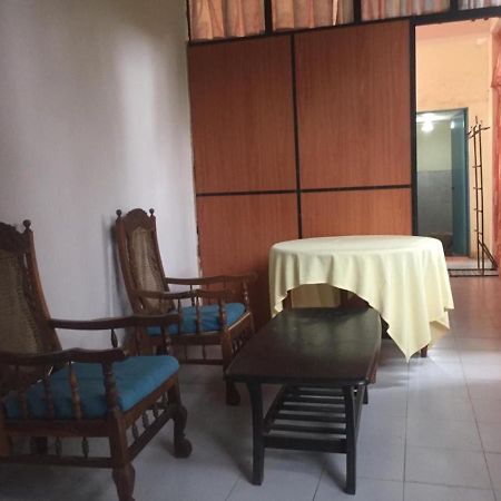 Hotel Shalini Anuradhapura Eksteriør bilde