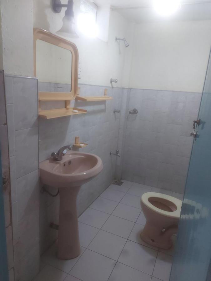 Hotel Shalini Anuradhapura Eksteriør bilde