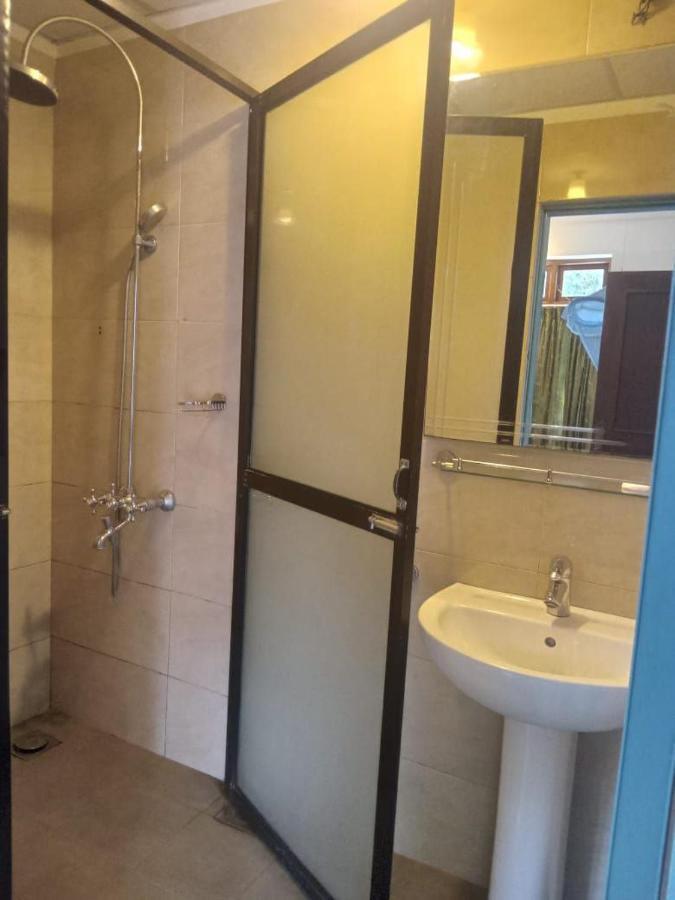 Hotel Shalini Anuradhapura Eksteriør bilde
